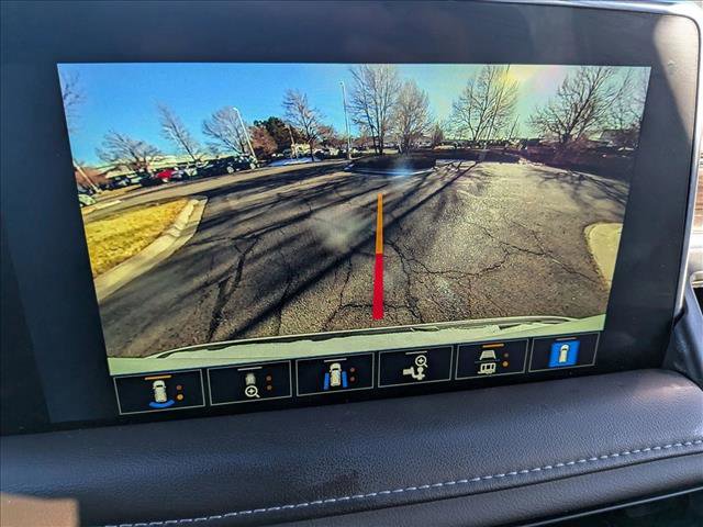 Used 2024 Chevrolet Tahoe Z71 w/ Luxury Package image 13