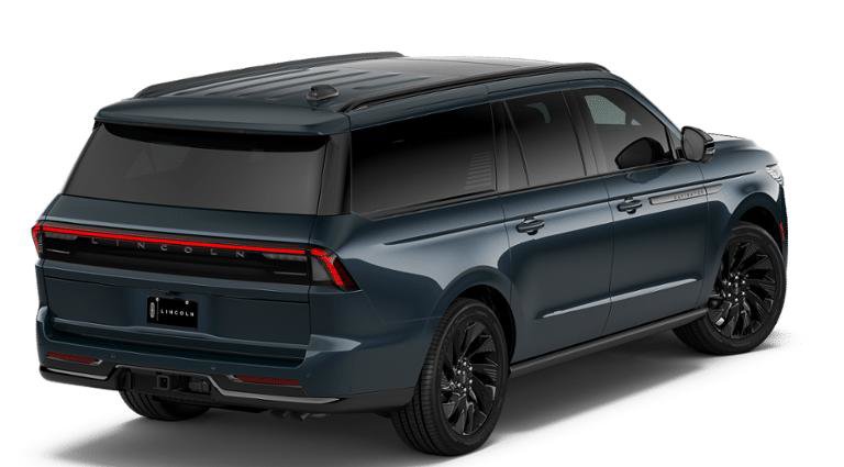 New 2026 Lincoln Navigator L Reserve w/ Jet Appearance Package image 3