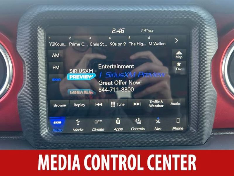 Used 2018 Jeep Wrangler Unlimited Rubicon w/ Dual Top Group AWD/4WD image 9