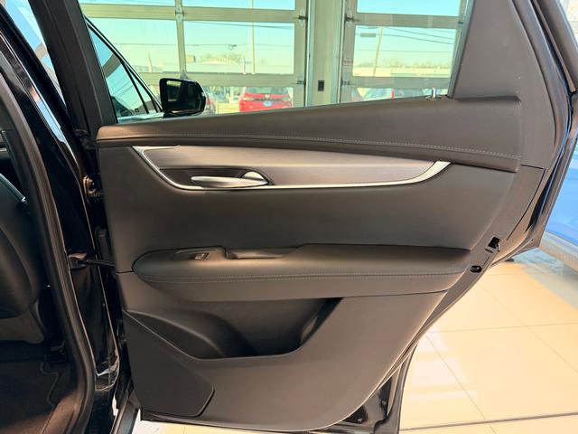 Used 2023 Cadillac XT5 Luxury image 20