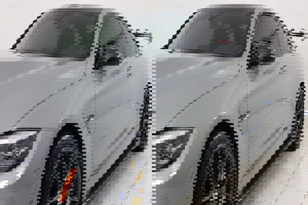 Used 2019 BMW M4 CS w/ Executive Package image 44