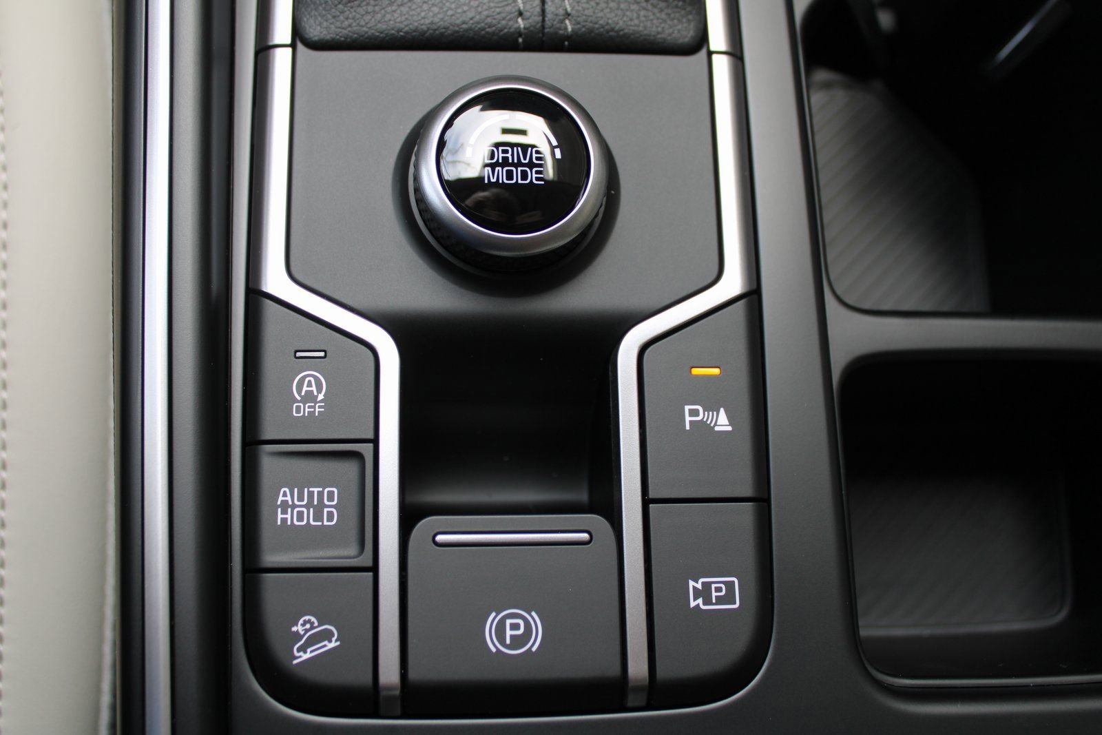 New 2026 Kia Sorento S w/ S Panoramic Sunroof Package FWD image 34