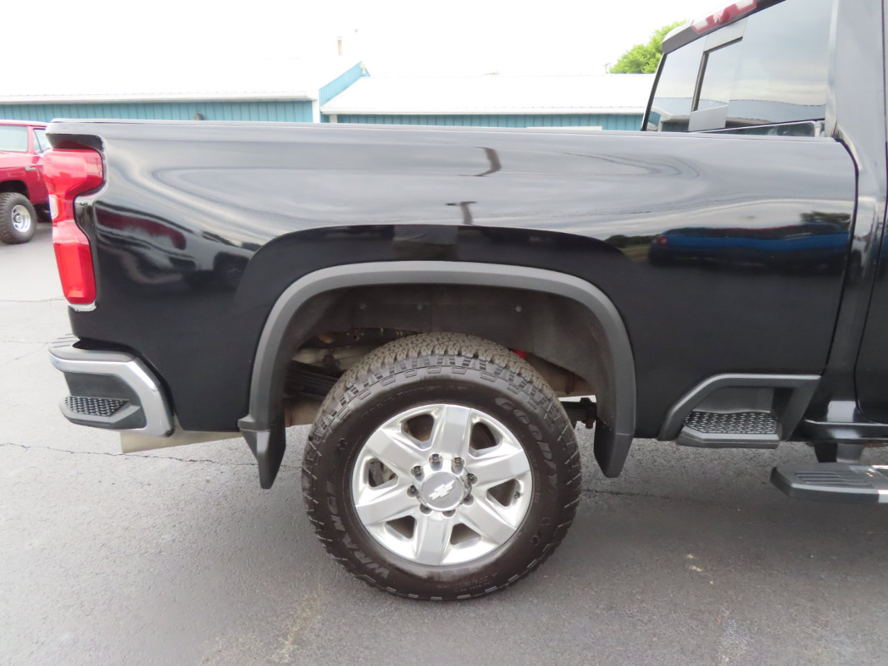 Used 2020 Chevrolet Silverado 2500 LTZ image 21