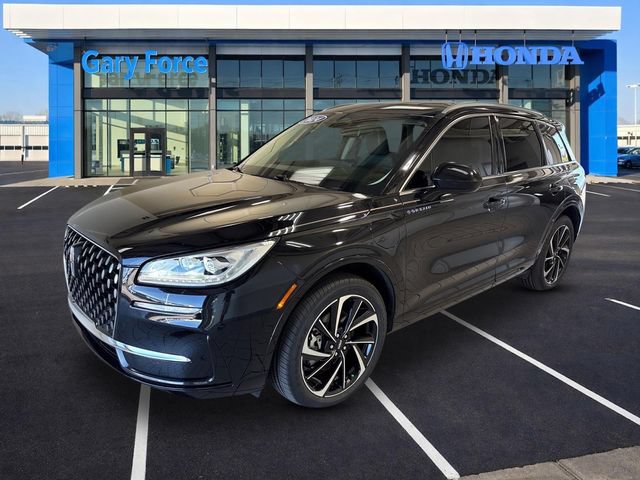 Used 2024 Lincoln Corsair Grand Touring AWD/4WD image 4