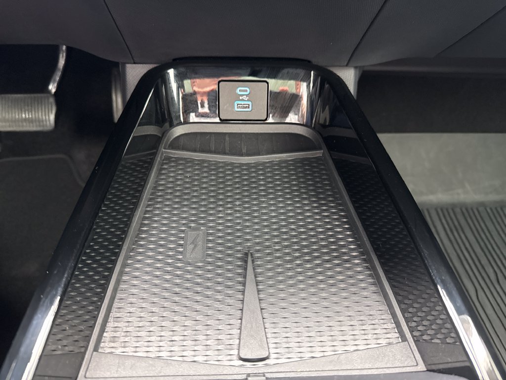 Used 2022 Ford Mustang Mach-E Premium AWD/4WD image 30