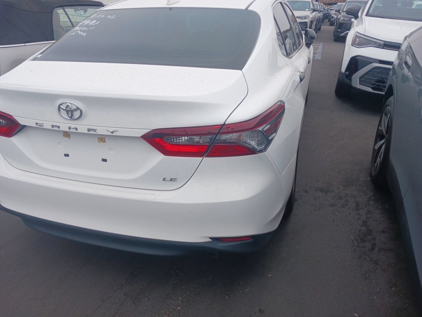 Used 2023 Toyota Camry LE FWD image 4