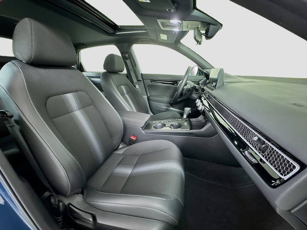 Used 2025 Honda Civic Sport image 24