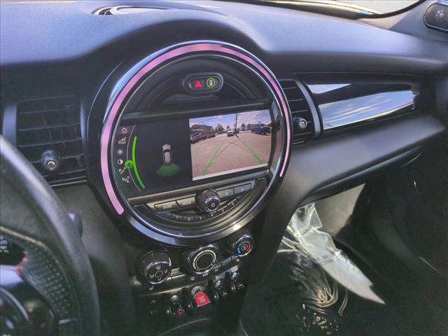Used 2019 MINI Cooper S w/ Signature Upholstery Package FWD image 14