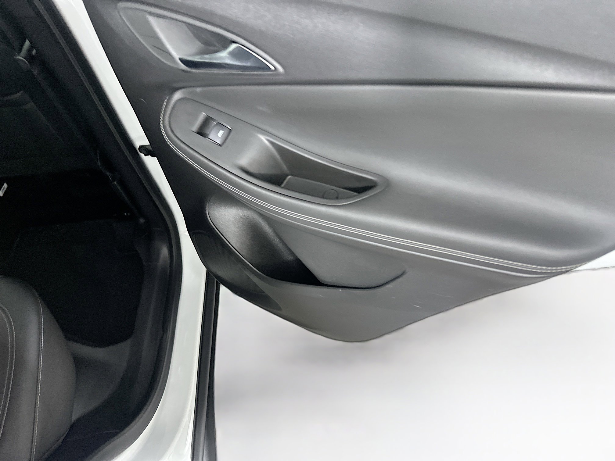 Used 2025 Buick Encore GX Preferred FWD image 28