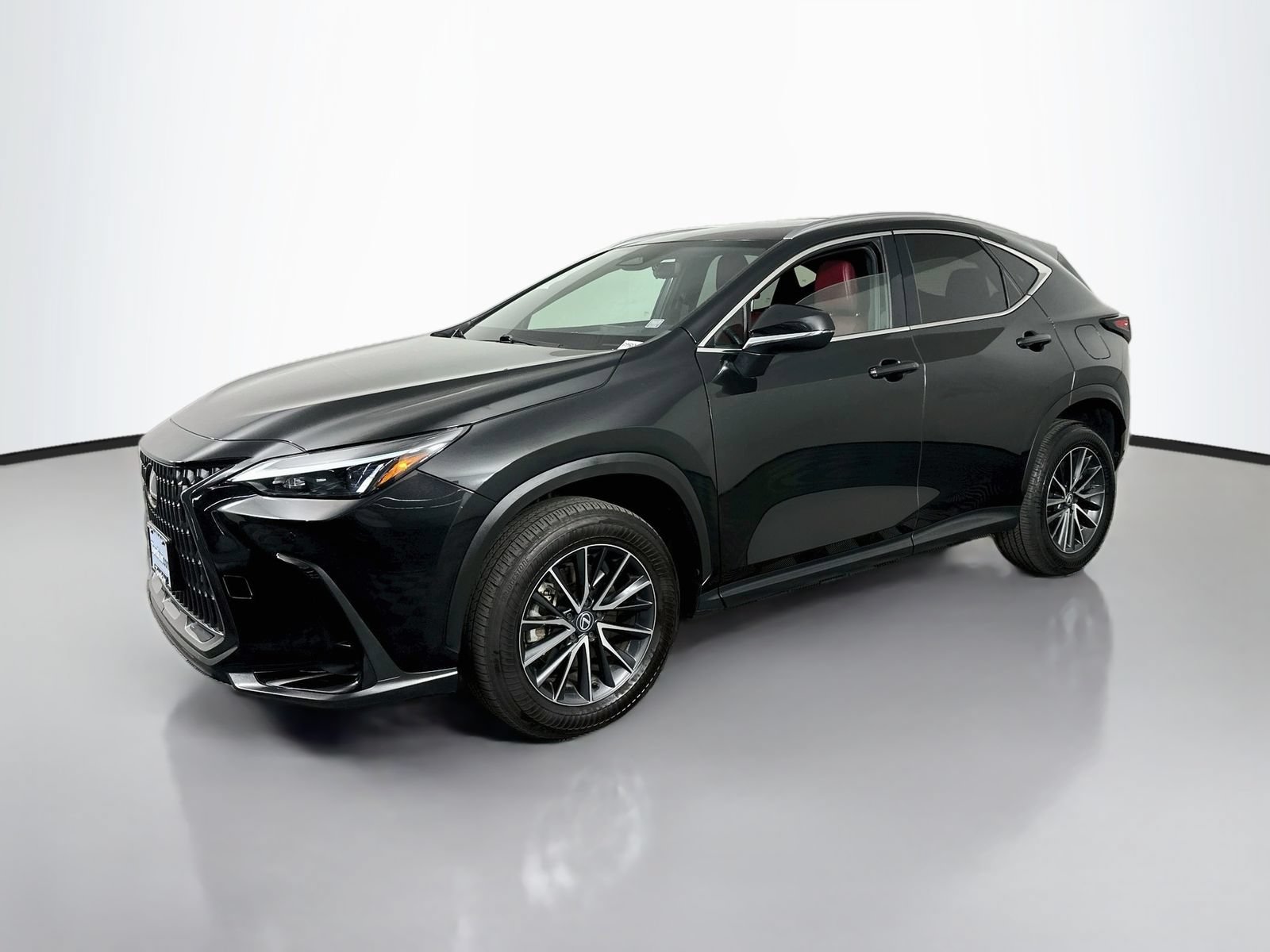 Used 2024 Lexus NX 350 AWD image 3