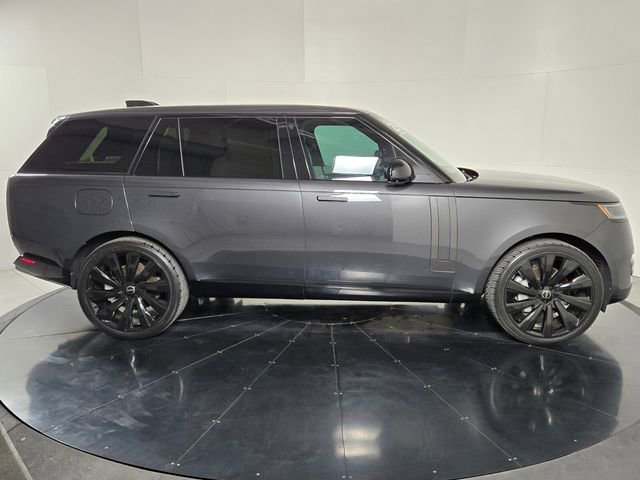 Used 2025 Land Rover Range Rover Long Wheelbase SE image 7