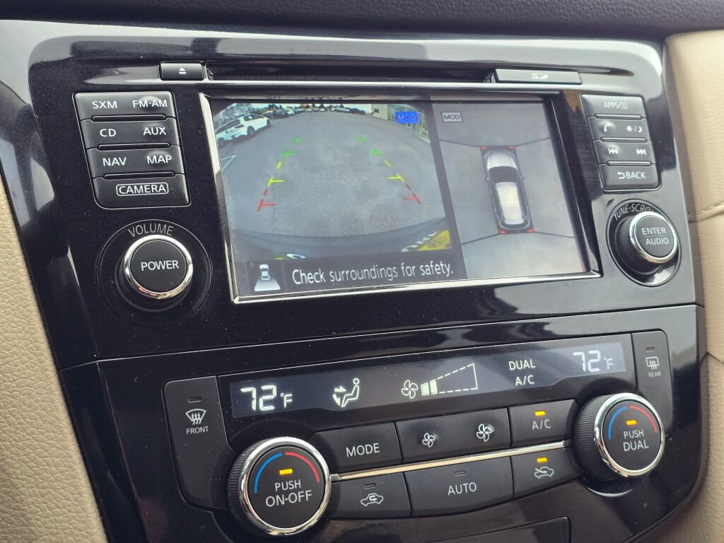 Used 2017 Nissan Rogue SV w/ SV Premium Package FWD image 21