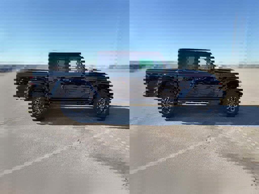 New 2026 Jeep Gladiator Mojave image 14