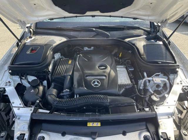 Used 2019 Mercedes-Benz GLC 300 GLC 300 w/ Premium Package image 34