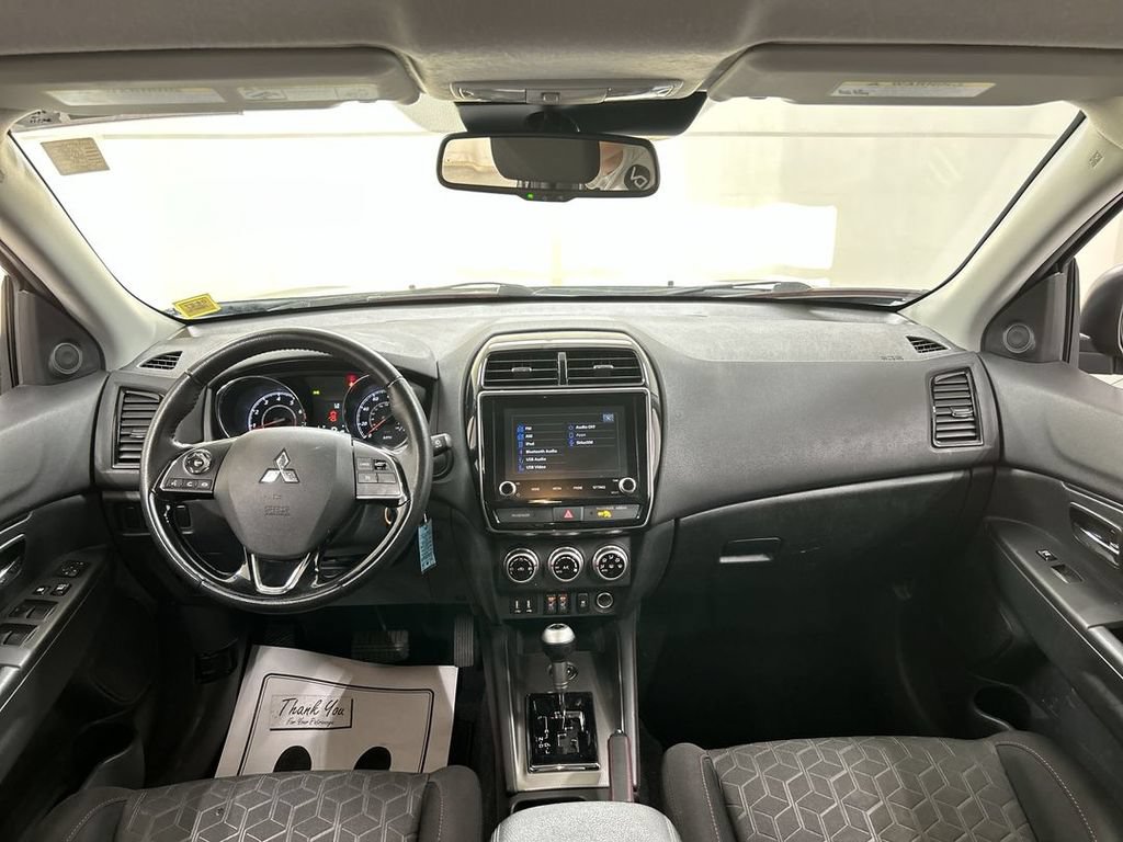 Used 2023 Mitsubishi Outlander Sport LE AWD/4WD image 18