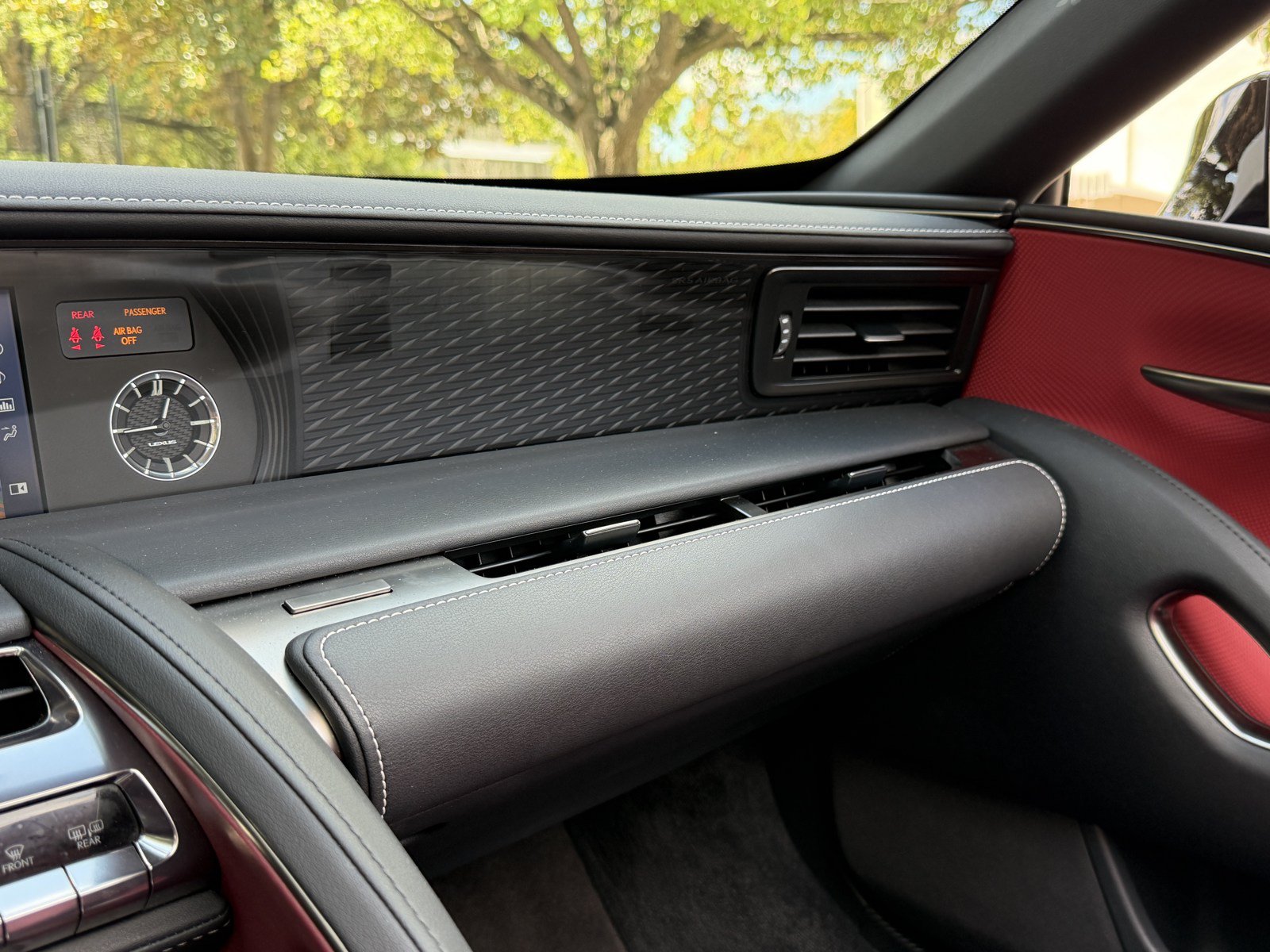 Used 2021 Lexus LC 500 Convertible w/ Touring Package RWD image 32