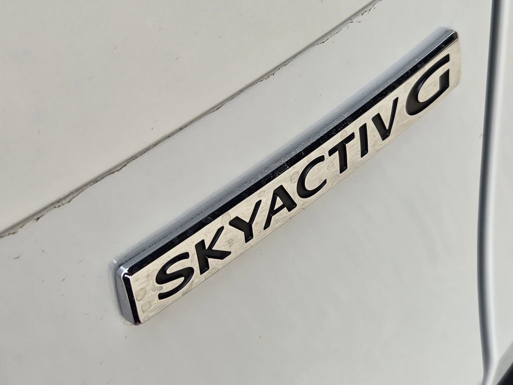 Used 2025 MAZDA CX-50 AWD 2.5 S w/ Weather Package image 12