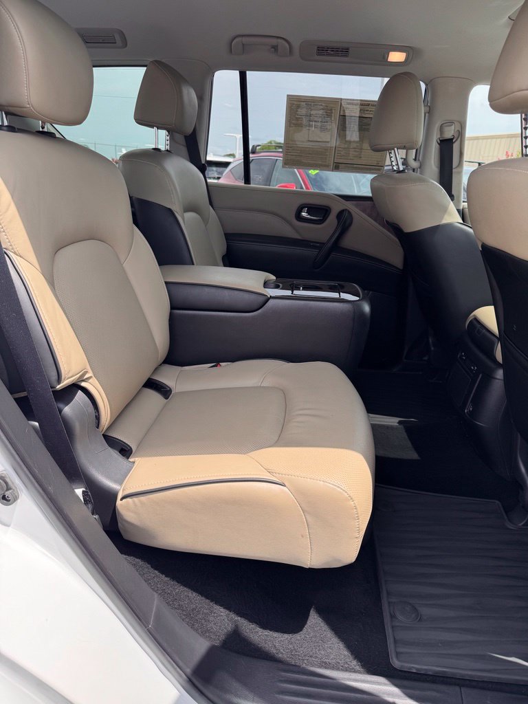 Used 2022 INFINITI QX80 Premium Select w/ All-Season Package AWD/4WD image 14