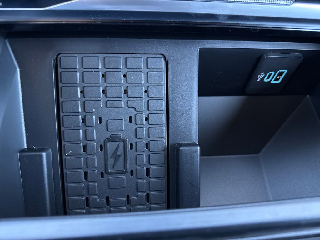 New 2026 Ford F250 Platinum image 39