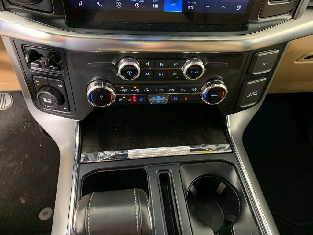 Used 2022 Ford F150 Lariat w/ Equipment Group 502A High image 25