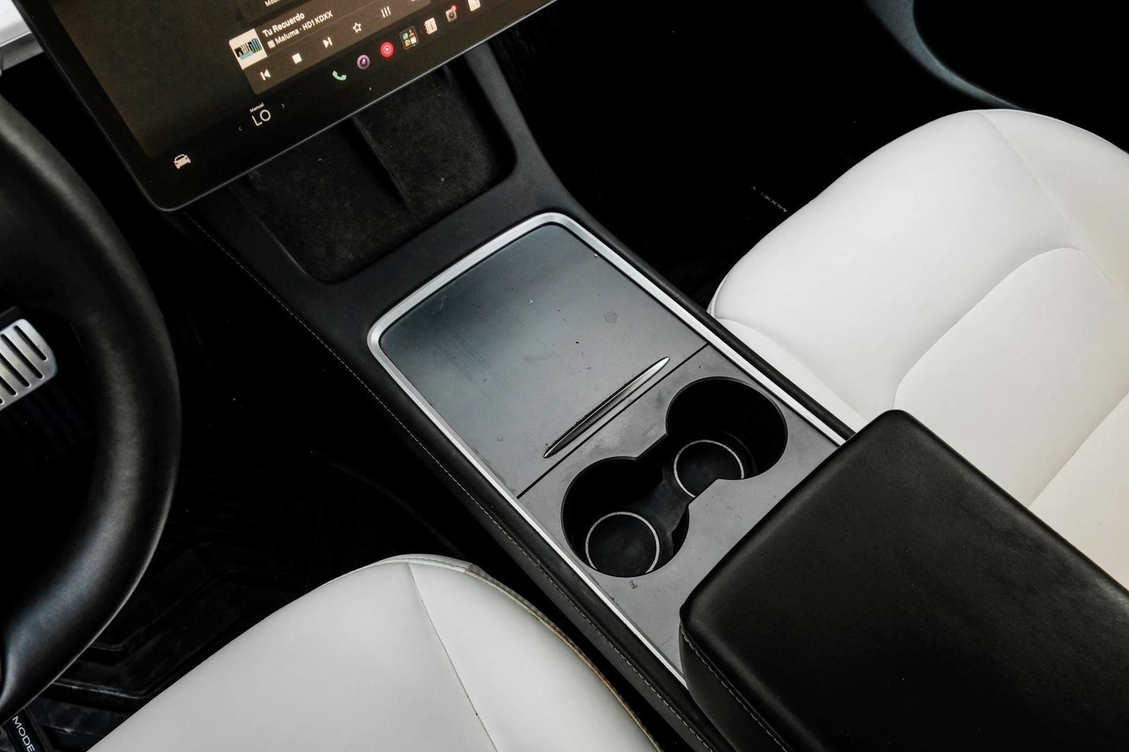 Used 2022 Tesla Model Y Performance AWD/4WD image 28