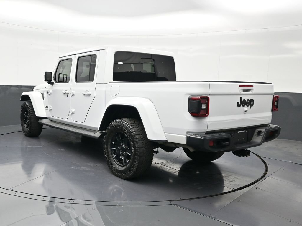 Used 2023 Jeep Gladiator Overland image 3