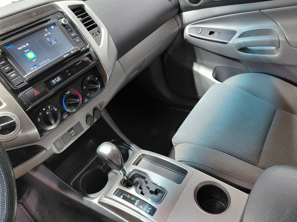 Used 2014 Toyota Tacoma 4x4 Double Cab w/ TRD Sport Package image 27