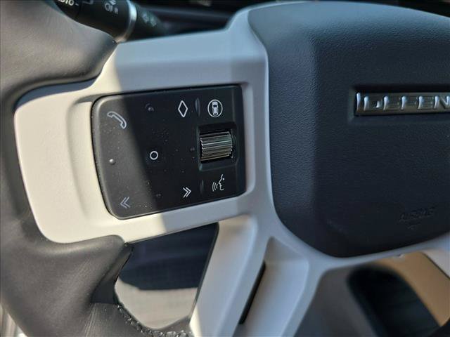 New 2026 Land Rover Defender 130 X-Dynamic SE AWD/4WD image 18