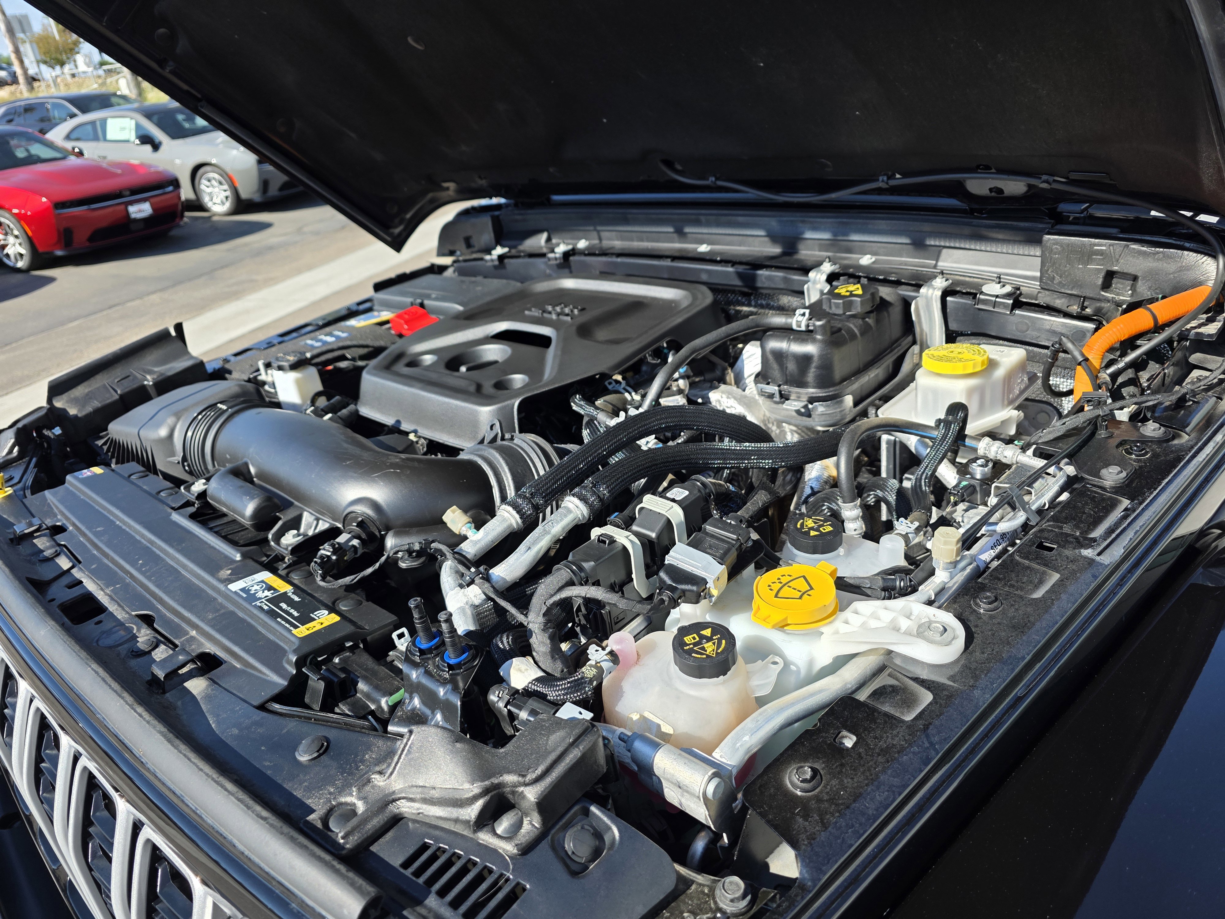 Certified 2024 Jeep Wrangler Sahara image 21