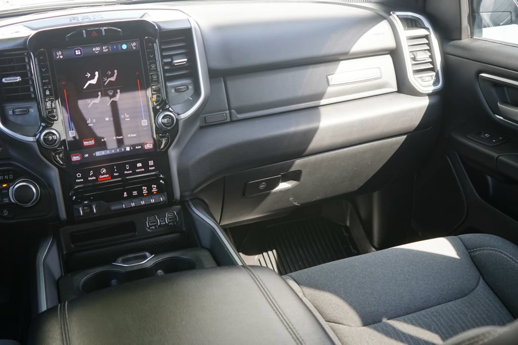 Used 2023 RAM 1500 Big Horn AWD/4WD image 24