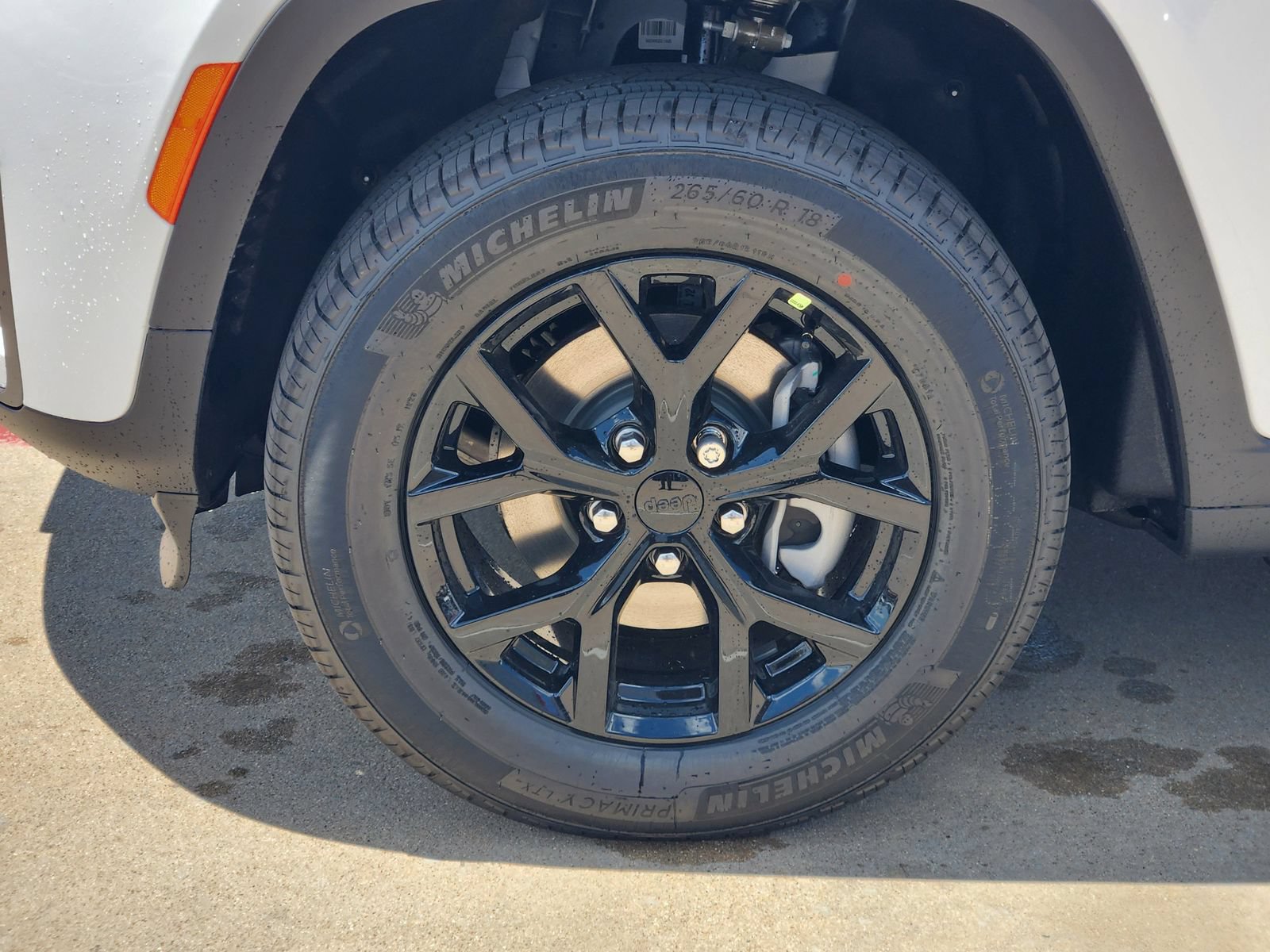 New 2026 Jeep Grand Cherokee Altitude RWD image 11