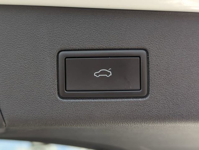 Certified 2023 Volkswagen ID.4 Pro S Plus image 10