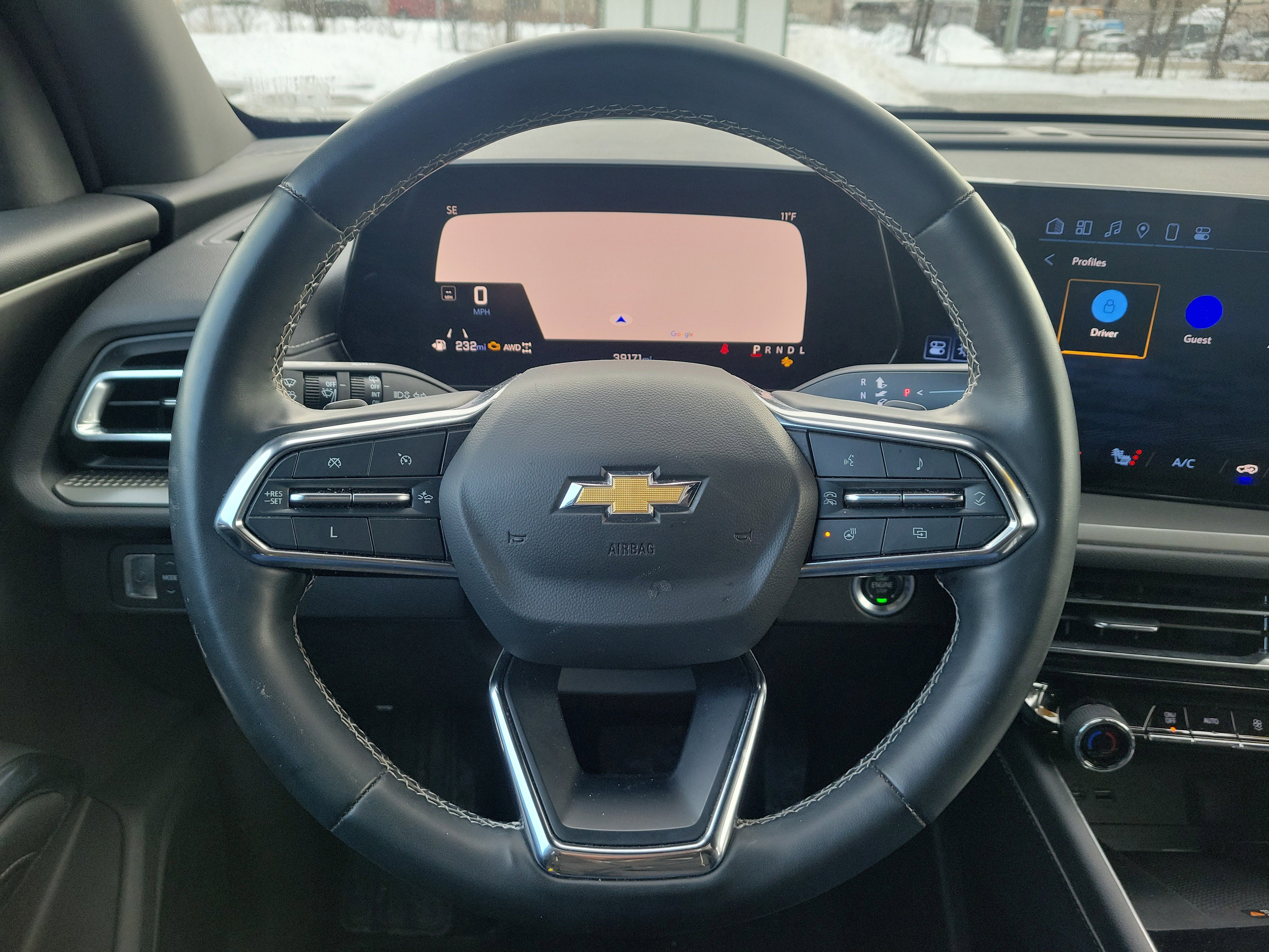 Used 2024 Chevrolet Traverse LT image 22