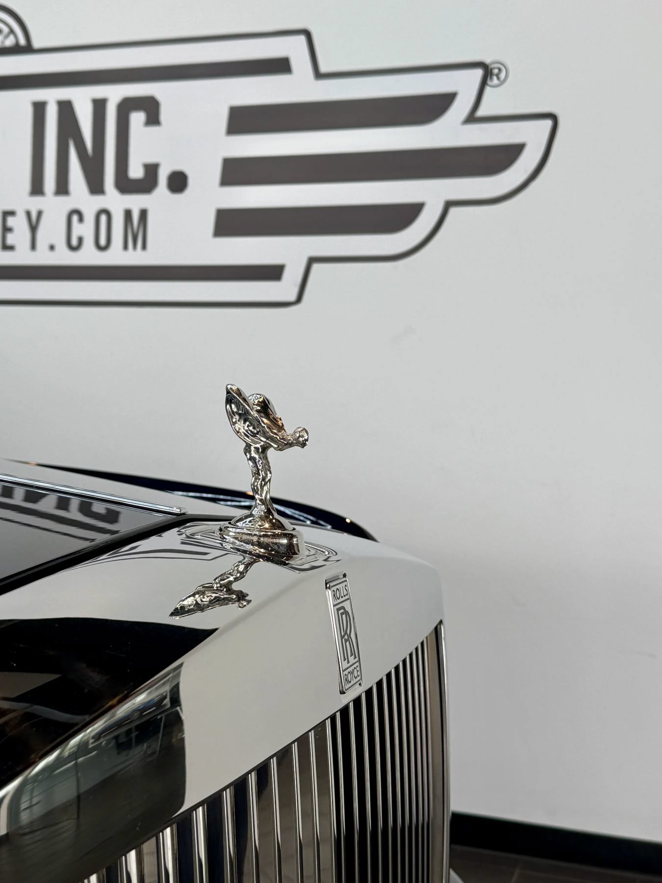 Used 2009 Rolls-Royce Phantom Sedan RWD image 11
