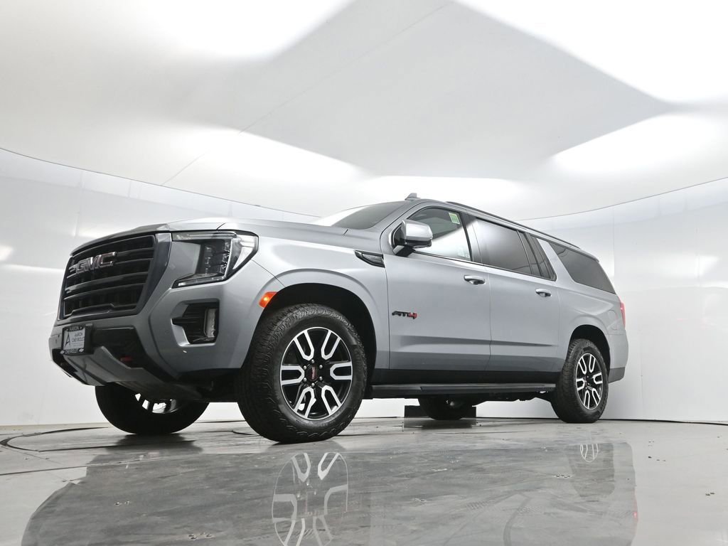 Used 2024 GMC Yukon XL AT4 w/ Technology Package image 70