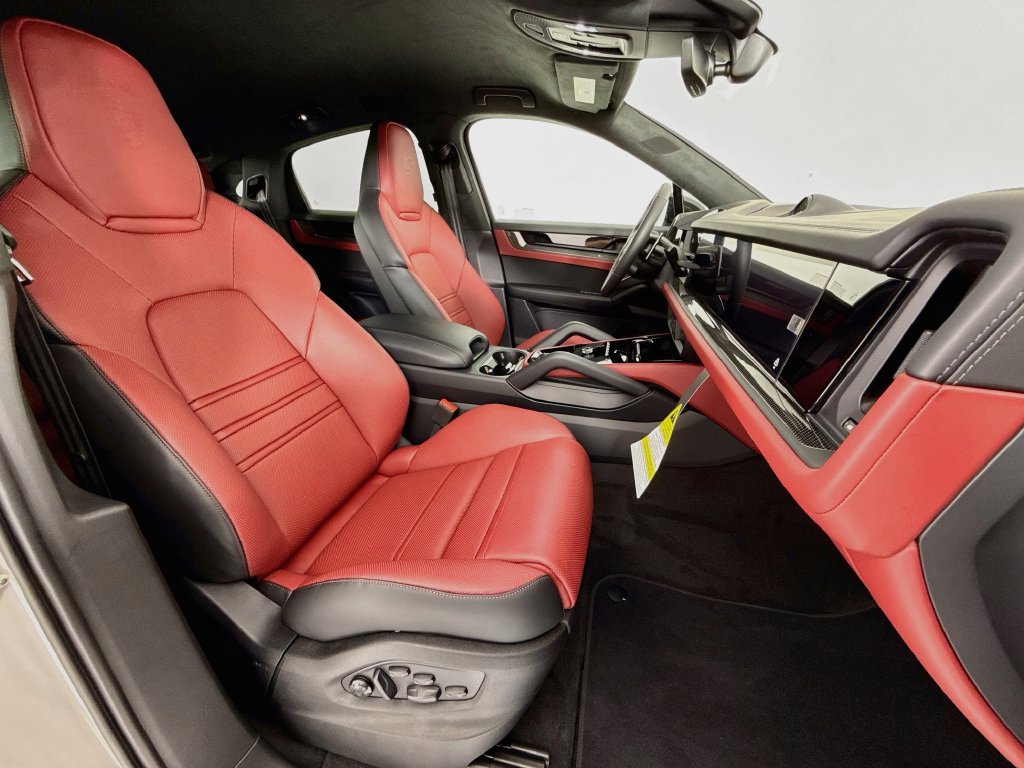 New 2026 Porsche Cayenne Turbo GT AWD/4WD image 29