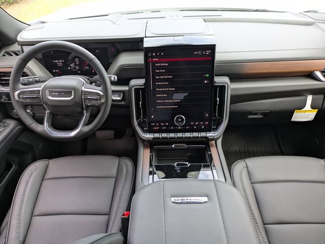 New 2026 GMC Yukon XL Denali w/ LPO, Floor Liner Package RWD image 20