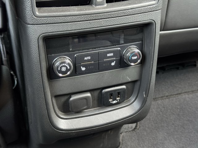 Used 2017 Buick Envision Essence FWD image 30