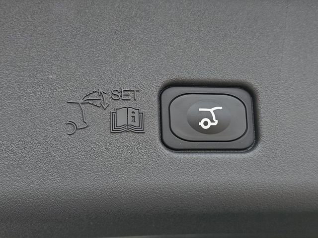 New 2026 Lincoln Nautilus Reserve w/ Jet Appearance Package AWD/4WD image 11