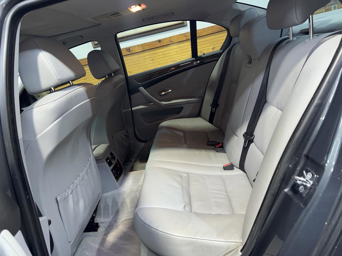 Used 2008 BMW 528i Sedan image 23