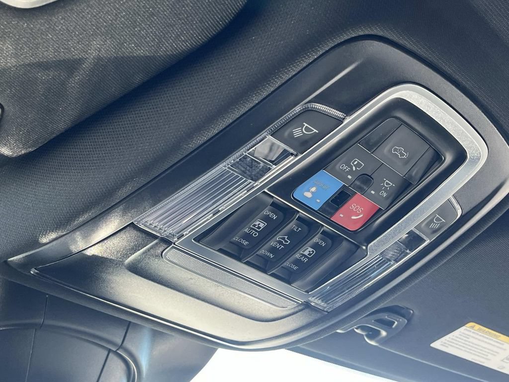 New 2026 RAM 2500 Laramie AWD/4WD image 28