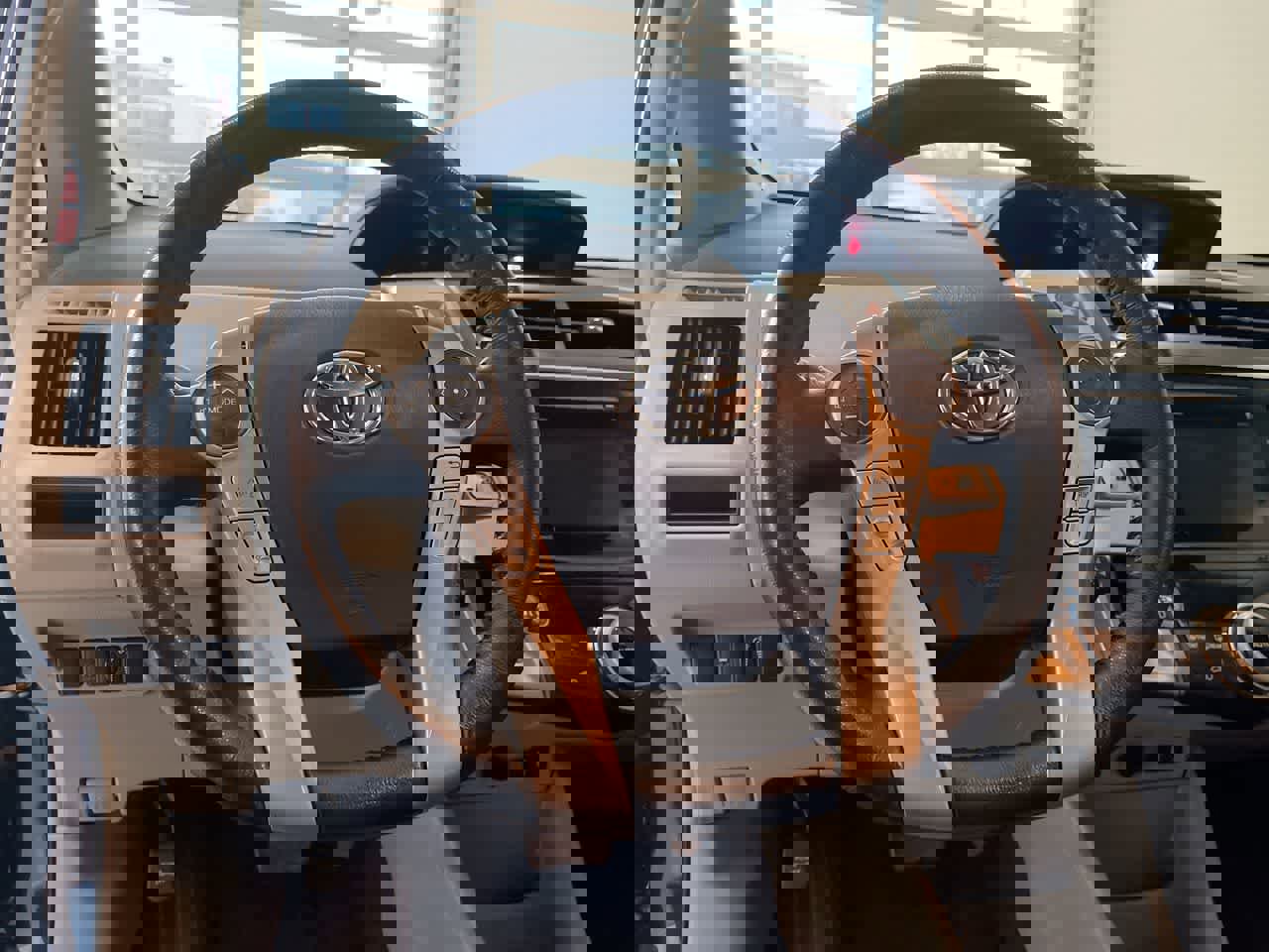 Used 2017 Toyota Prius V Four image 14