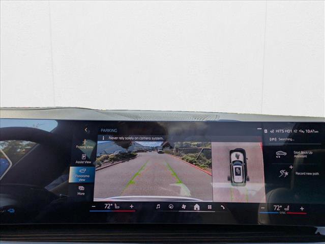 Used 2026 BMW X5 xDrive50e w/ Premium Package image 14