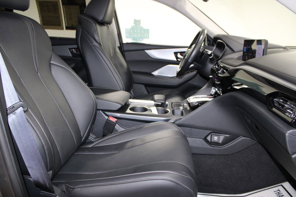 Used 2023 Acura MDX SH-AWD w/ Technology Package image 29