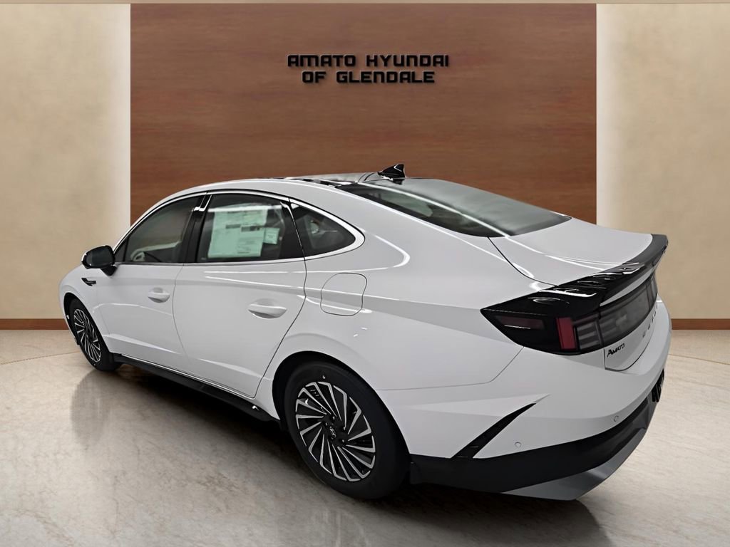 New 2026 Hyundai Sonata Limited FWD image 4