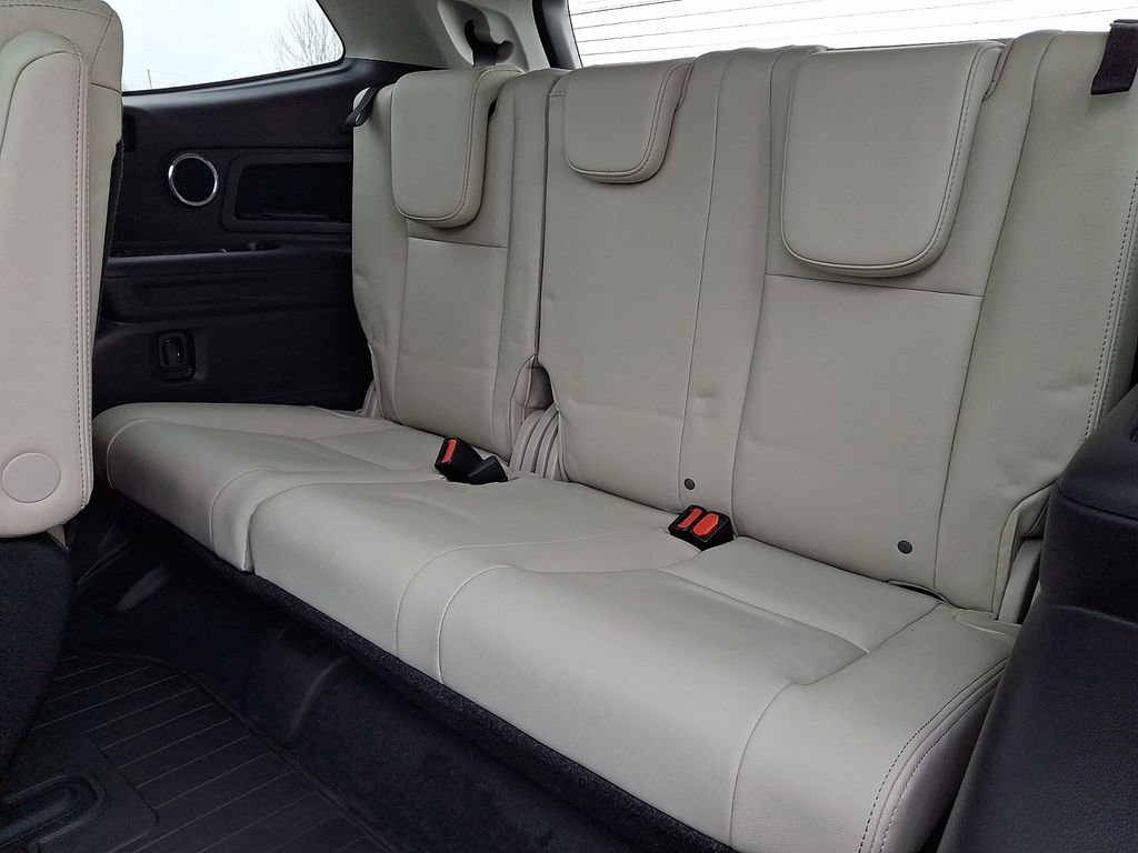 Used 2021 Subaru Ascent Limited w/ Technology Package image 14