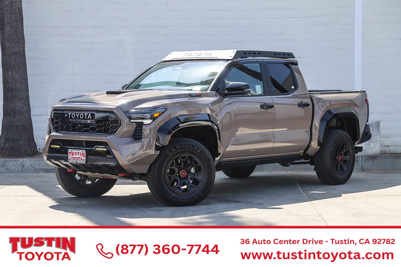 Used 2025 Toyota Tacoma TRD Pro AWD/4WD image 1