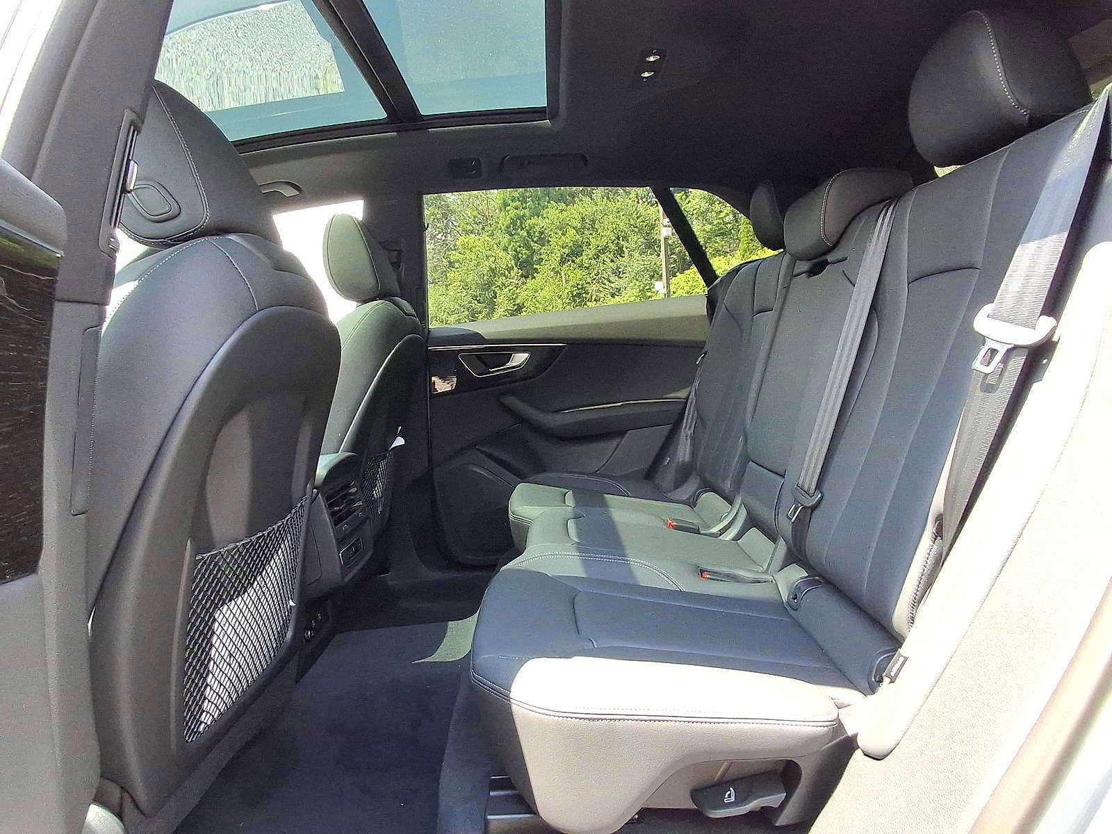 New 2025 Audi Q8 Premium image 13