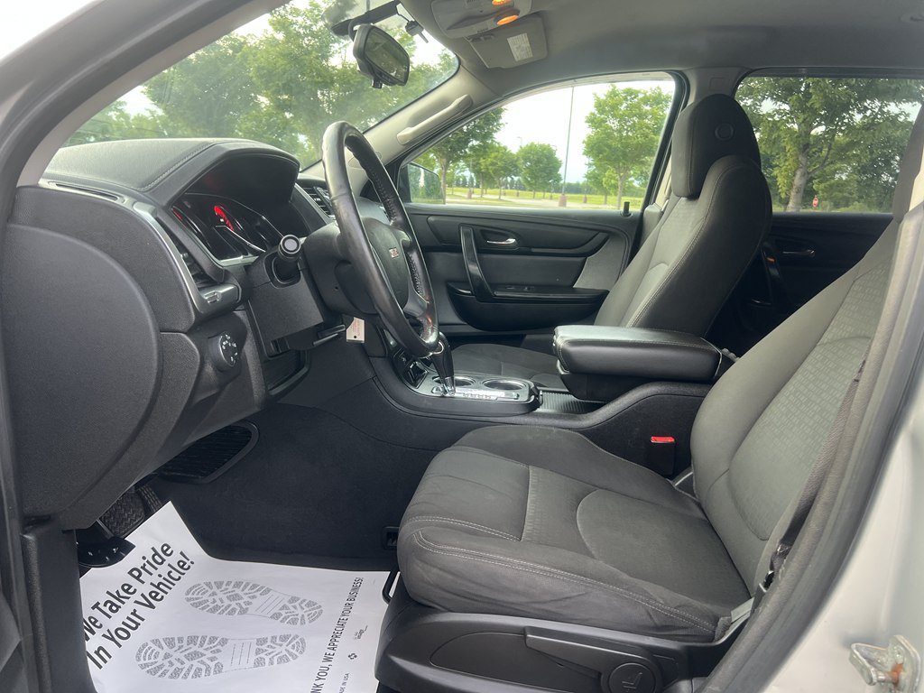 Used 2015 GMC Acadia SLE FWD image 19