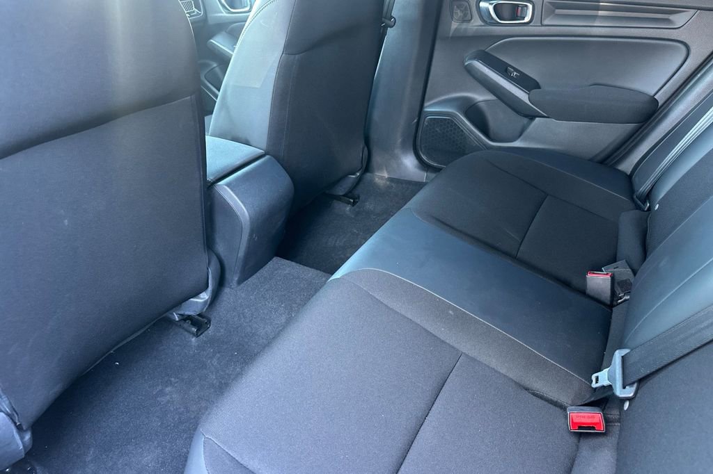 Used 2023 Honda Civic Sport image 13